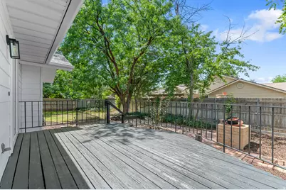 9828 S 2240 E, Sandy, UT 84092 - Photo 31