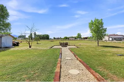 4325 W 9600 N, Elwood, UT 84337 - Photo 37