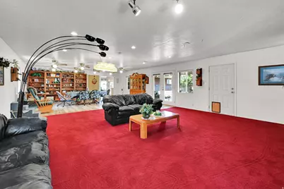 3876 S 2050 W, Roy, UT 84067 - Photo 13