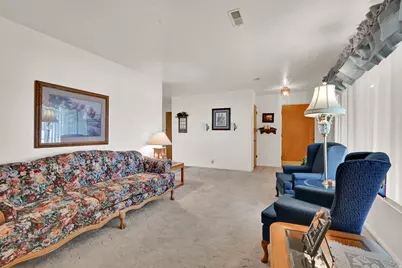 3876 S 2050 W, Roy, UT 84067 - Photo 3