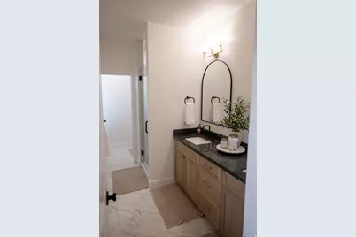 1478 N Pleasantview Dr #10, Kaysville, UT 84037 - Photo 7