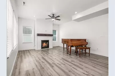 244 N 200 E, Salem, UT 84653 - Photo 9