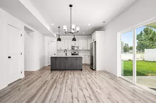 244 N 200 E, Salem, UT 84653 - Photo 13