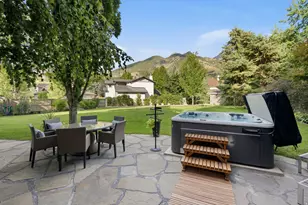 3226 E Marthas Cv, Cottonwood Heights, UT 84093 - Photo 7