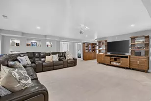 3226 E Marthas Cv, Cottonwood Heights, UT 84093 - Photo 27
