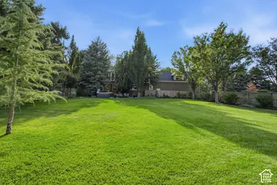 3226 E Marthas Cv, Cottonwood Heights, UT 84093 - Photo 17