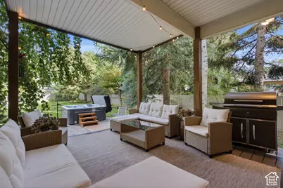 3226 E Marthas Cv, Cottonwood Heights, UT 84093 - Photo 9