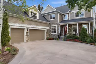 3226 E Marthas Cv, Cottonwood Heights, UT 84093 - Photo 3