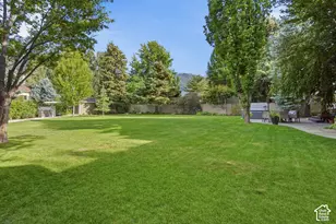 3226 E Marthas Cv, Cottonwood Heights, UT 84093 - Photo 15