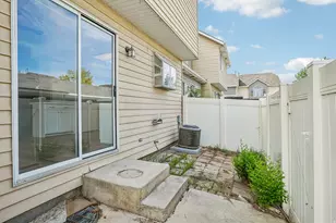 1098 S 1000 E, Provo, UT 84606 - Photo 15