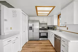 1098 S 1000 E, Provo, UT 84606 - Photo 7
