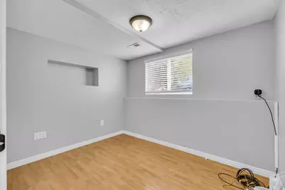 1927 N 950 W, Clinton, UT 84015 - Photo 21