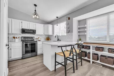1927 N 950 W, Clinton, UT 84015 - Photo 5