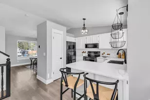 1927 N 950 W, Clinton, UT 84015 - Photo 7