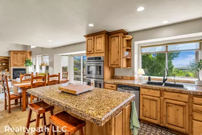1062 E 1150 St N, Pleasant Grove, UT 84062 - Photo 27