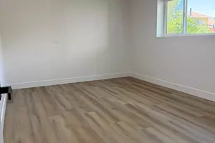 8287 S Valencia Cir, Sandy, UT 84093 - Photo 19