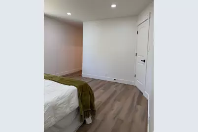 8287 S Valencia Cir, Sandy, UT 84093 - Photo 11