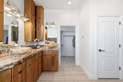 941 N Sandhurst Dr, Salt Lake City, UT 84103 - Photo 29
