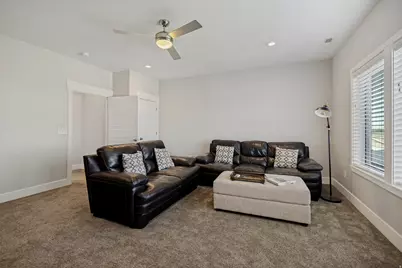 6833 W Rose Canyon Rd, Herriman, UT 84096 - Photo 23