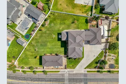 6833 W Rose Canyon Rd, Herriman, UT 84096 - Photo 45