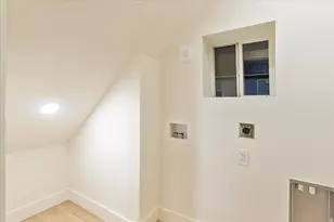 345 Hollywood Ave, Salt Lake City, UT 84115 - Photo 23