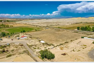 7600 E 2500 S, Jensen, UT 84035 - Photo 21