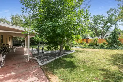3704 E Brighton Point Dr S, Cottonwood Heights, UT 84121 - Photo 39