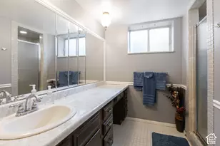 3704 E Brighton Point Dr S, Cottonwood Heights, UT 84121 - Photo 27