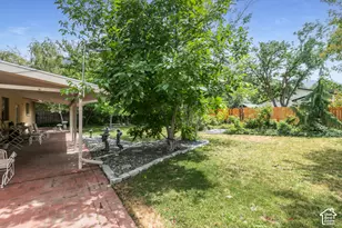 3704 E Brighton Point Dr S, Cottonwood Heights, UT 84121 - Photo 39