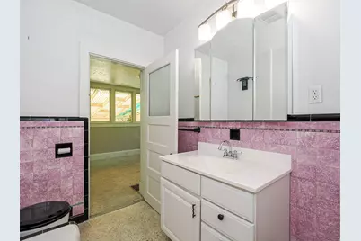 2466 S Highland Dr, Salt Lake City, UT 84106 - Photo 35