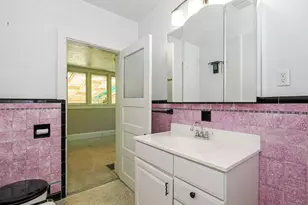 2466 S Highland Dr, Salt Lake City, UT 84106 - Photo 35