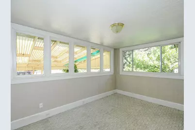 2466 S Highland Dr, Salt Lake City, UT 84106 - Photo 33