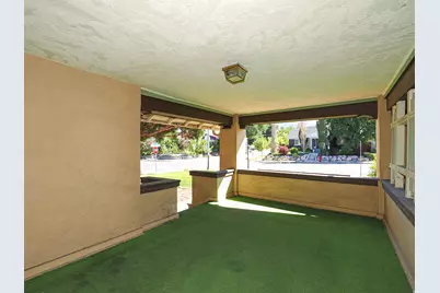 2466 S Highland Dr, Salt Lake City, UT 84106 - Photo 5