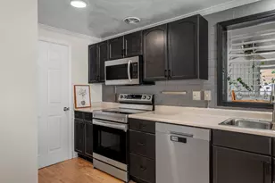 1520 E 8600 S, Sandy, UT 84093 - Photo 9