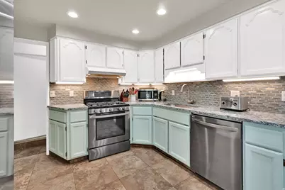 4475 S Vista Dr, South Ogden, UT 84403 - Photo 15