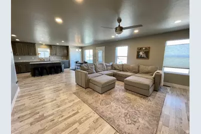 3391 S Isabel Way W, West Haven, UT 84401 - Photo 17