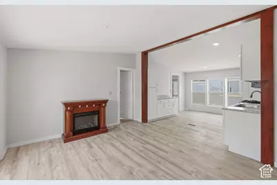 1137 W Sierra Vista St S #205, West Valley, UT 84119 - Photo 5