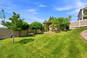 1633 N 400 W, Farmington, UT 84025 - Photo 57