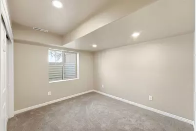 1633 N 400 W, Farmington, UT 84025 - Photo 43