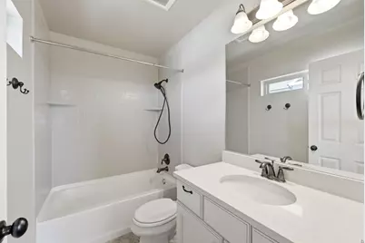 1633 N 400 W, Farmington, UT 84025 - Photo 39