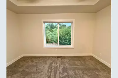 1167 S Haight Creek Dr, Kaysville, UT 84037 - Photo 17