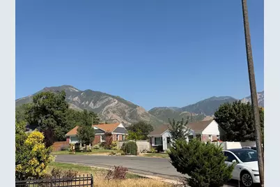 2381 E Lakeview Dr, Millcreek, UT 84109 - Photo 19