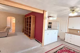 2381 E Lakeview Dr, Millcreek, UT 84109 - Photo 7