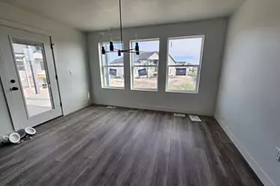 3663 W Richmond Dr, Taylor, UT 84401 - Photo 9