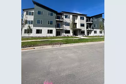 253 E Volunteer S #8-203, Spanish Fork, UT 84660 - Photo 1