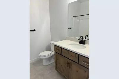253 E Volunteer S #8-203, Spanish Fork, UT 84660 - Photo 9