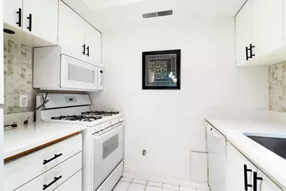 875 E Arrowhead Ln #42, Murray, UT 84107 - Photo 13
