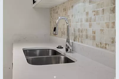 875 E Arrowhead Ln #42, Murray, UT 84107 - Photo 11