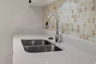 875 E Arrowhead Ln, Murray, UT 84107 - Photo 11