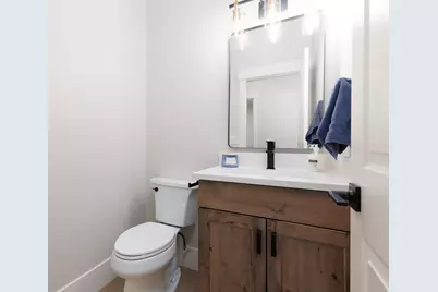 691 E Kings Peak Cv, Draper, UT 84020 - Photo 23